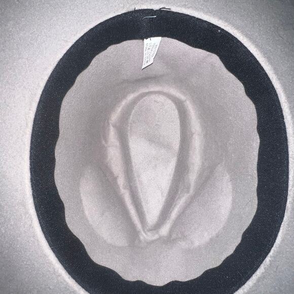 Light Gray Felt Fedora Hat | Wide Brim Wool Look Minimalist Style - Picture 2 of 10